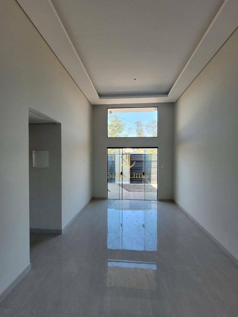 Casa à venda com 3 quartos, 75m² - Foto 9