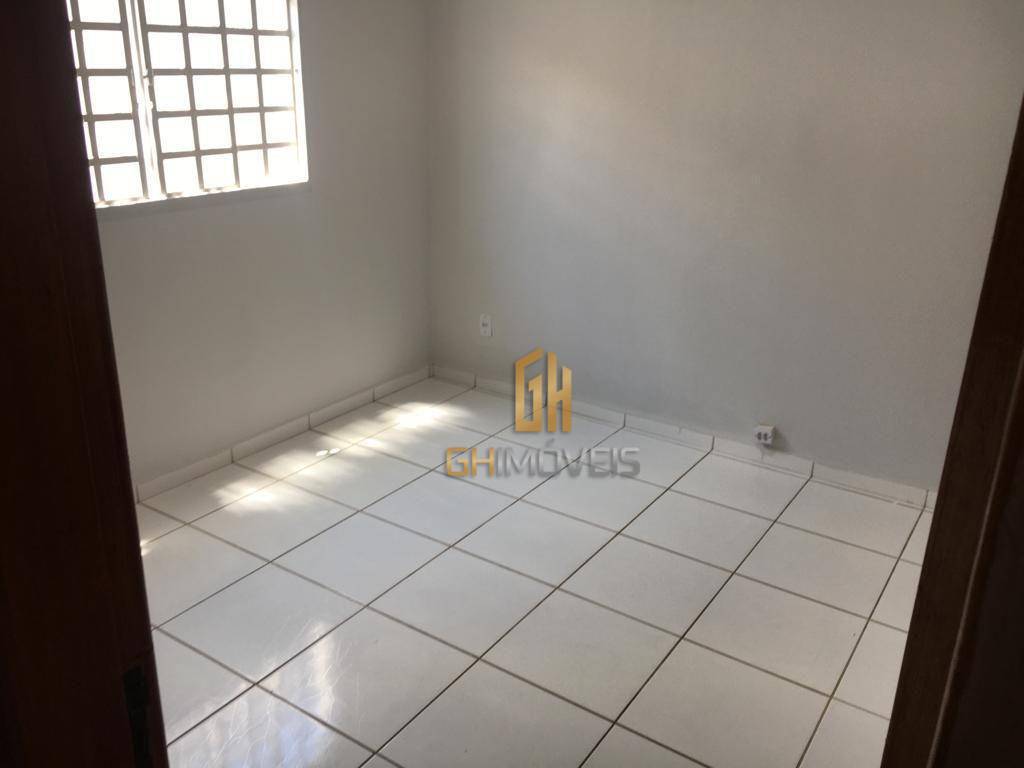 Casa à venda com 4 quartos, 172m² - Foto 11