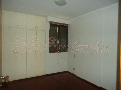 Apartamento para alugar com 4 quartos, 205m² - Foto 12