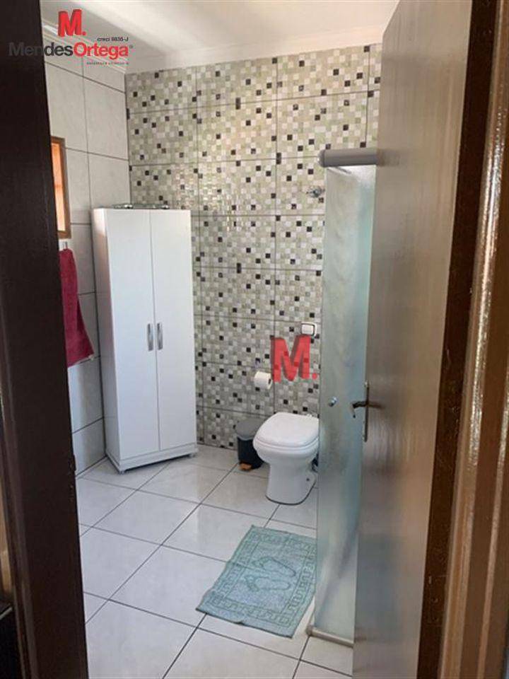 Casa à venda com 3 quartos, 200m² - Foto 17