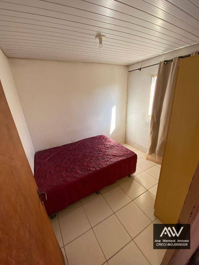 Casa à venda com 2 quartos, 38m² - Foto 6