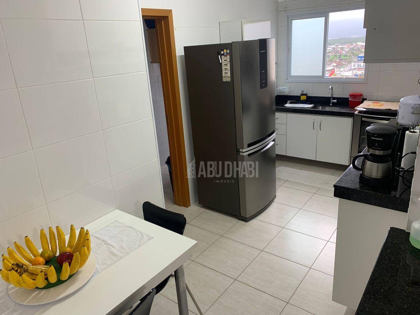 Apartamento à venda com 2 quartos, 87m² - Foto 7