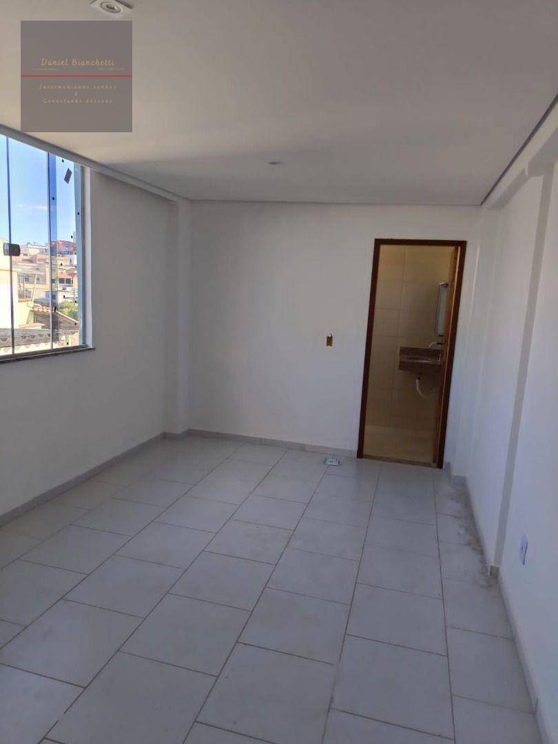 Apartamento à venda com 2 quartos, 70m² - Foto 5