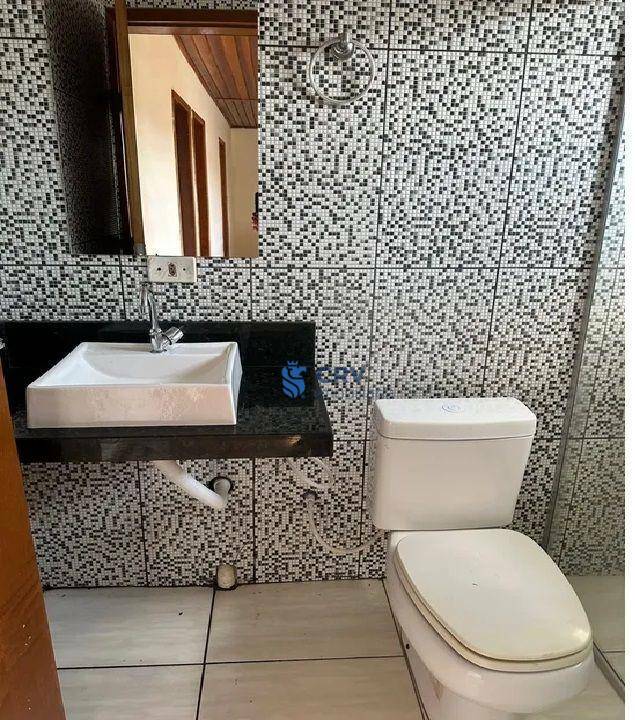 Sobrado à venda com 3 quartos, 100m² - Foto 1