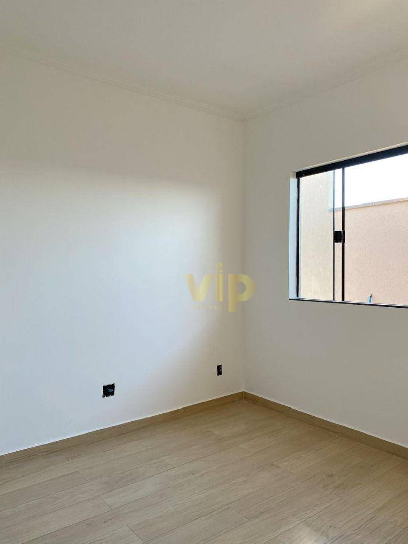 Casa à venda com 3 quartos, 200M2 - Foto 5