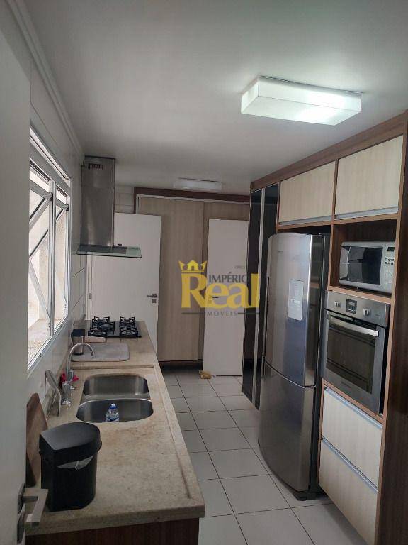 Apartamento à venda com 3 quartos, 165m² - Foto 4