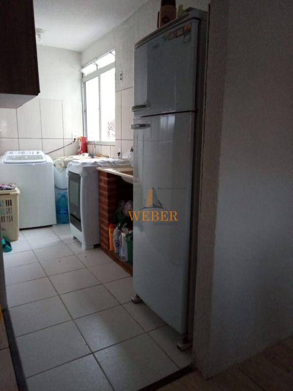 Apartamento à venda com 2 quartos, 45m² - Foto 11