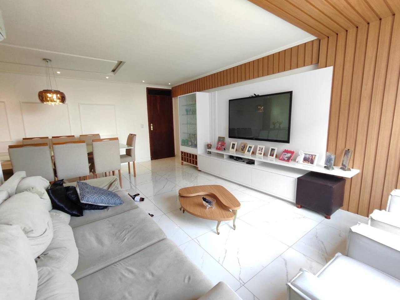 Apartamento à venda com 3 quartos, 94m² - Foto 9