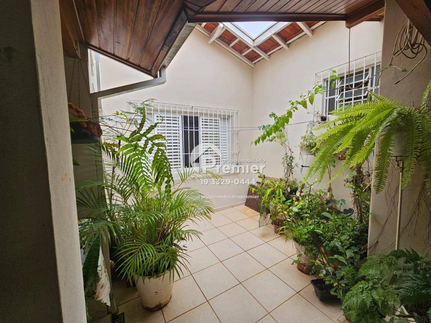 Casa à venda com 3 quartos, 200m² - Foto 18