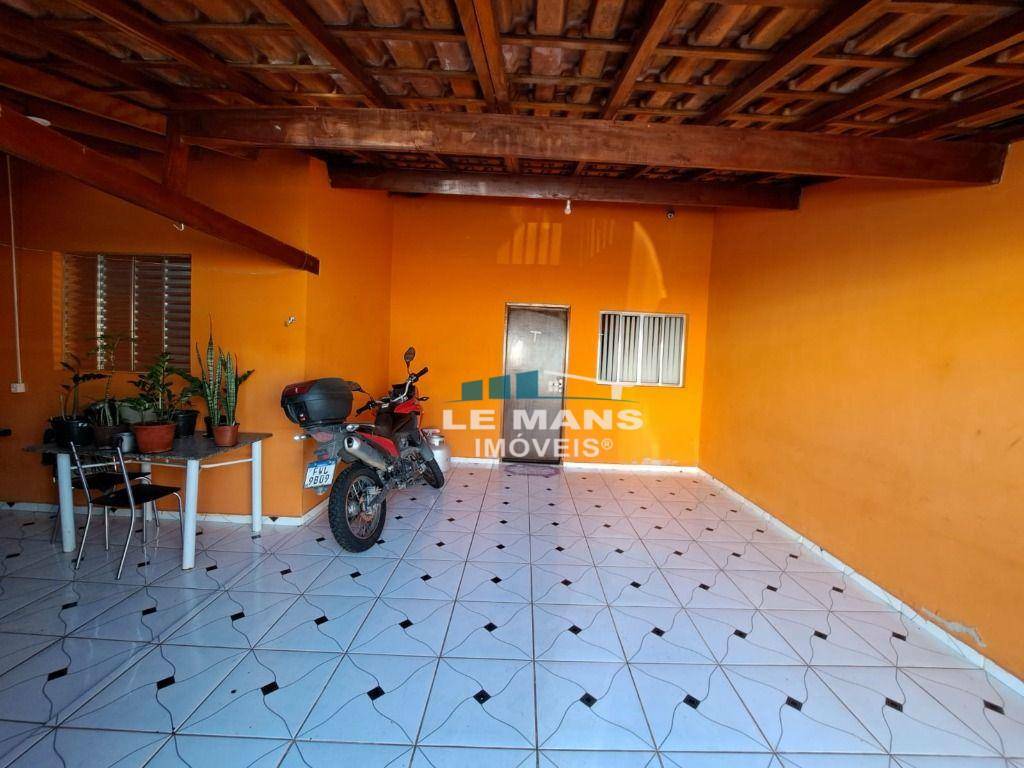 Casa à venda com 2 quartos, 78m² - Foto 5