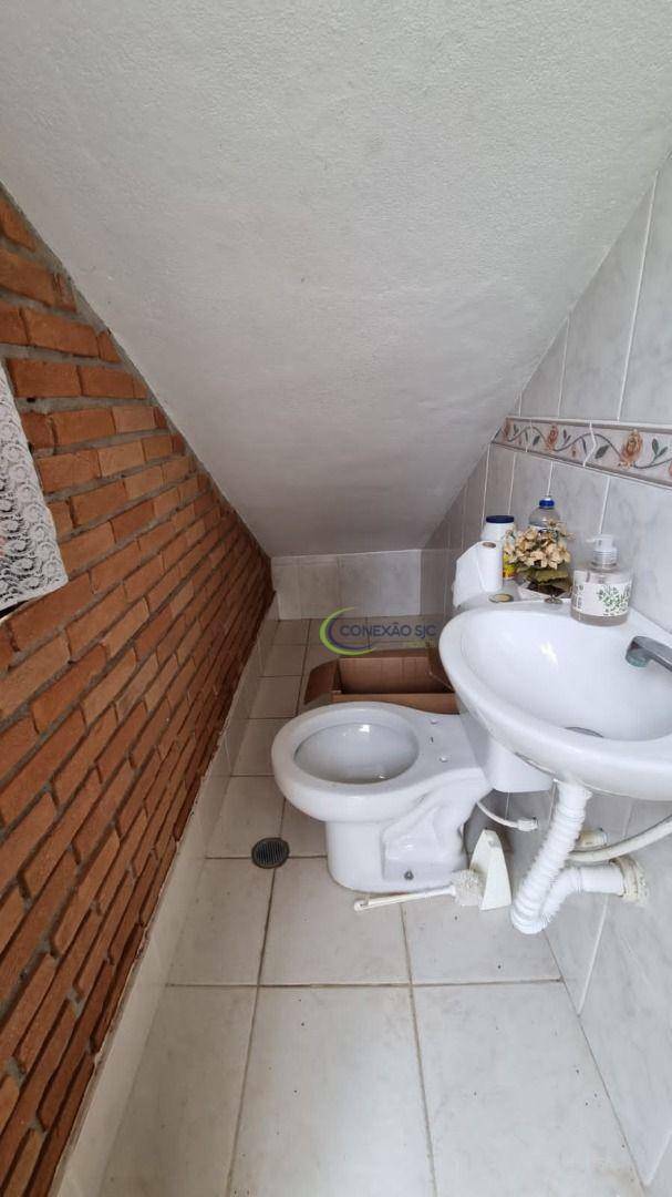 Sobrado à venda e aluguel com 3 quartos, 236m² - Foto 36