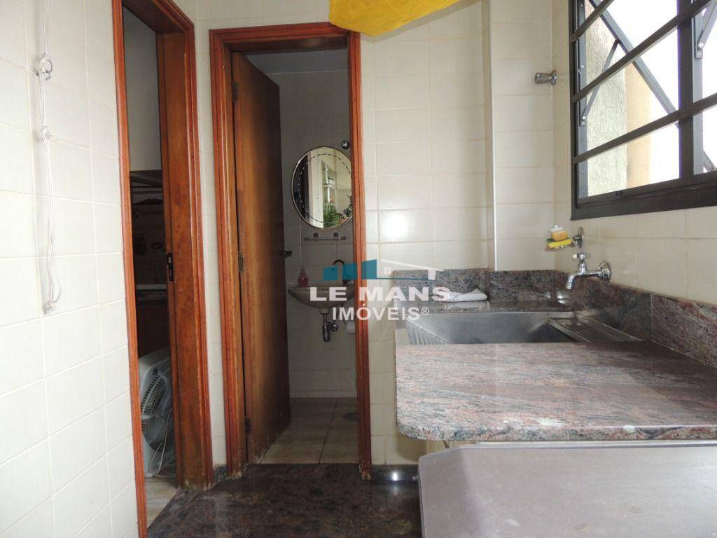 Apartamento à venda com 3 quartos, 130m² - Foto 25