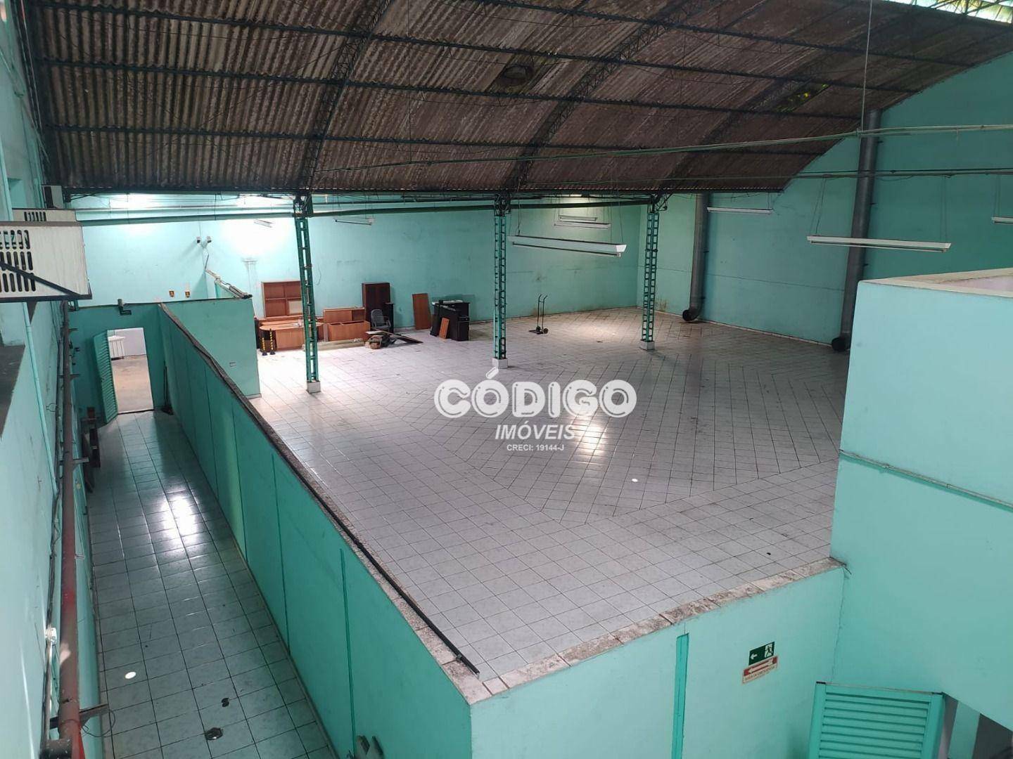 Depósito-Galpão-Armazém para alugar, 1100m² - Foto 7