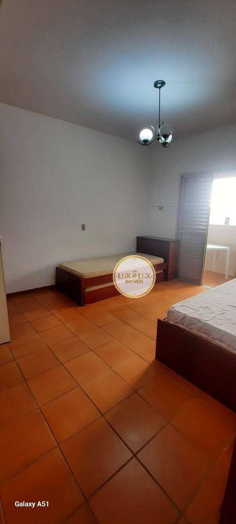 Apartamento para alugar com 3 quartos, 159m² - Foto 6