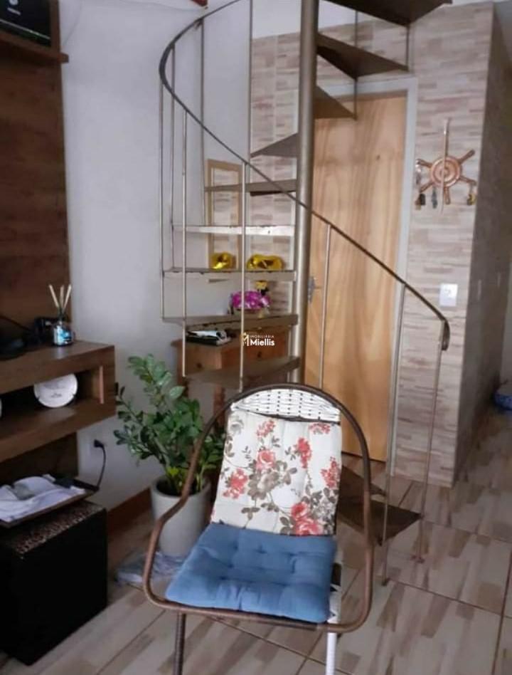 Casa à venda com 2 quartos, 83m² - Foto 3