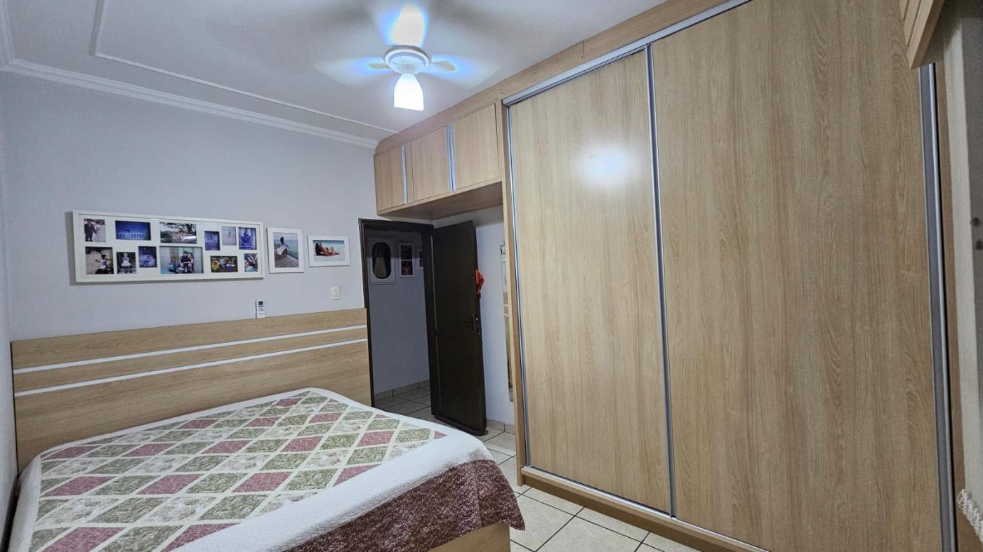 Casa à venda com 3 quartos, 420m² - Foto 14