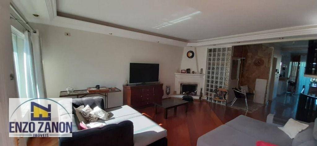 Sobrado à venda com 3 quartos, 231m² - Foto 2