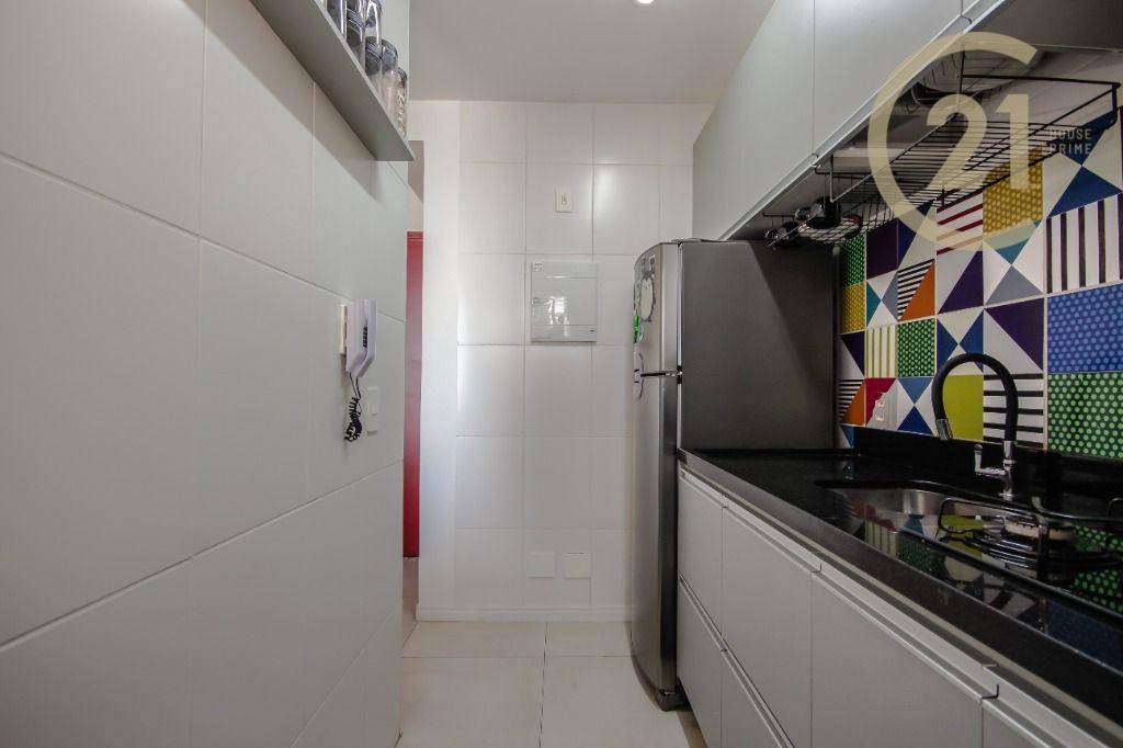 Apartamento à venda com 1 quarto, 43m² - Foto 13