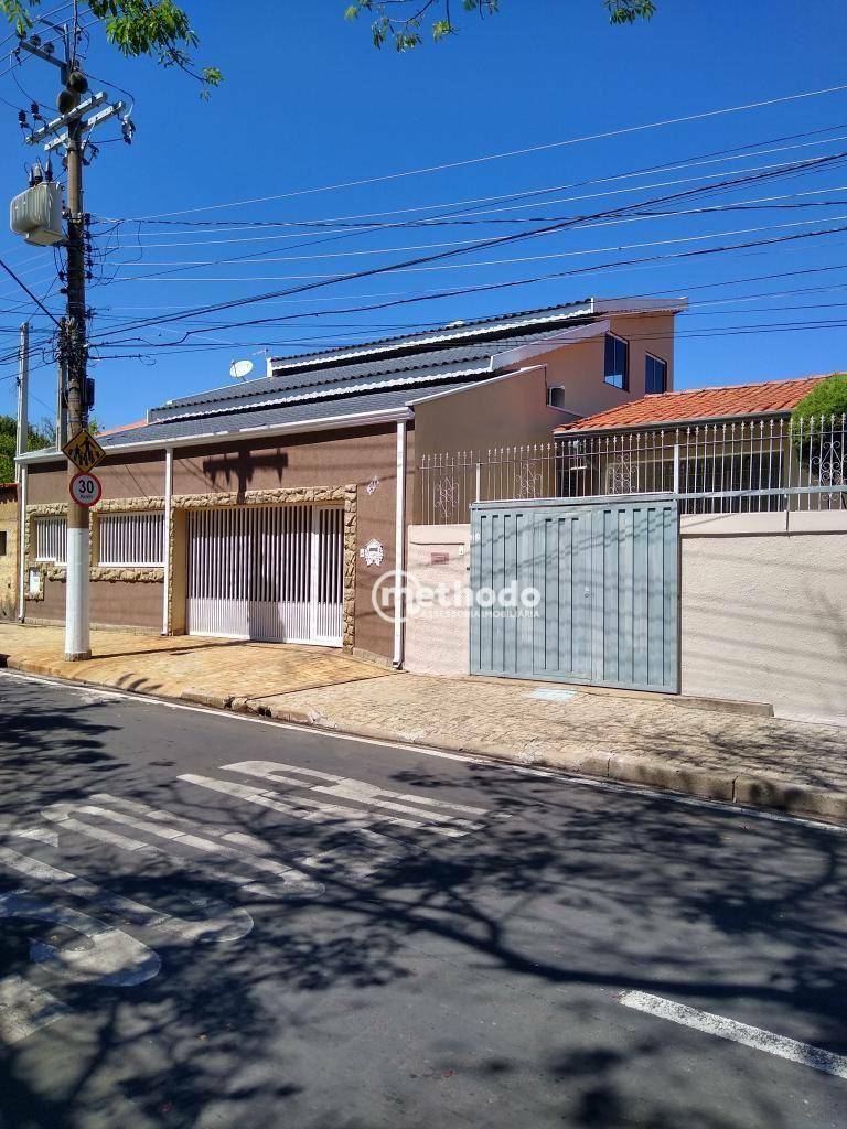 Casa à venda com 3 quartos, 180m² - Foto 2