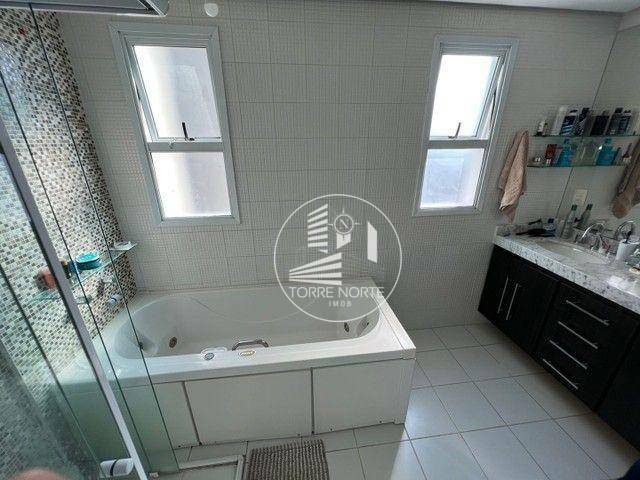 Apartamento à venda com 3 quartos, 137m² - Foto 19