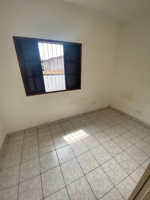 Sobrado à venda com 3 quartos, 223m² - Foto 13