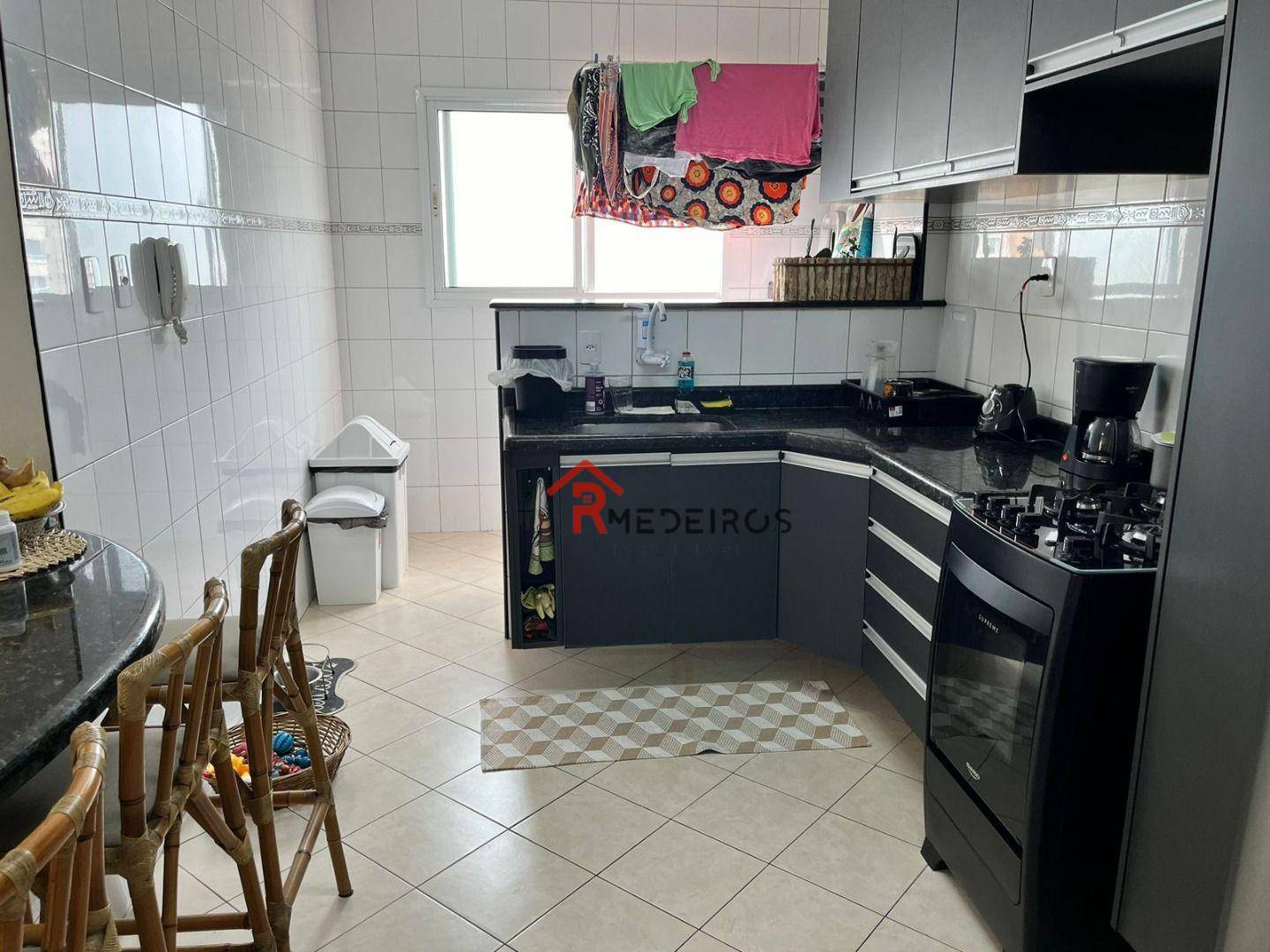 Apartamento à venda com 1 quarto, 67m² - Foto 1