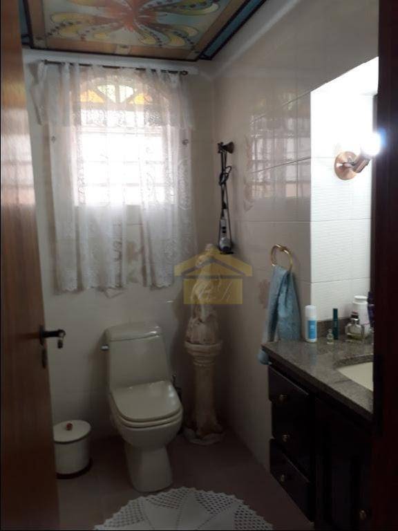 Sobrado à venda com 3 quartos, 250m² - Foto 5