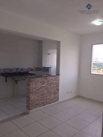 Apartamento à venda com 2 quartos, 45m² - Foto 4