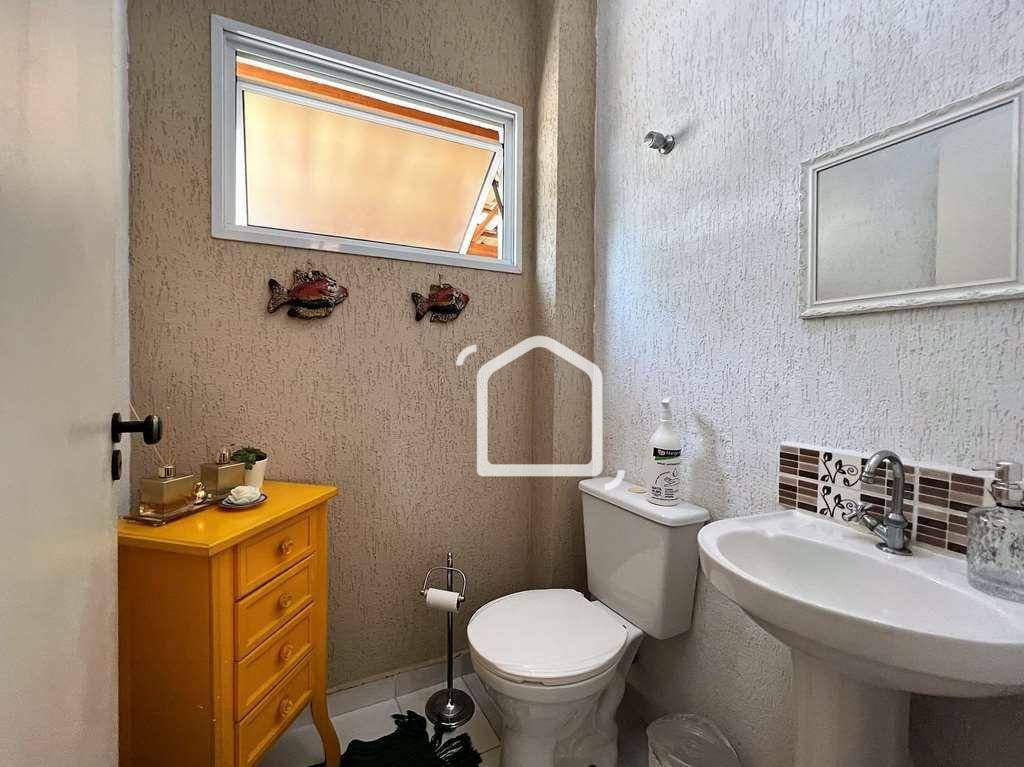 Casa de Condomínio à venda com 4 quartos, 400m² - Foto 19