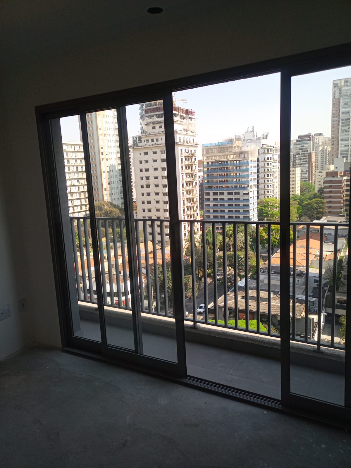 Apartamento à venda com 2 quartos, 75m² - Foto 12