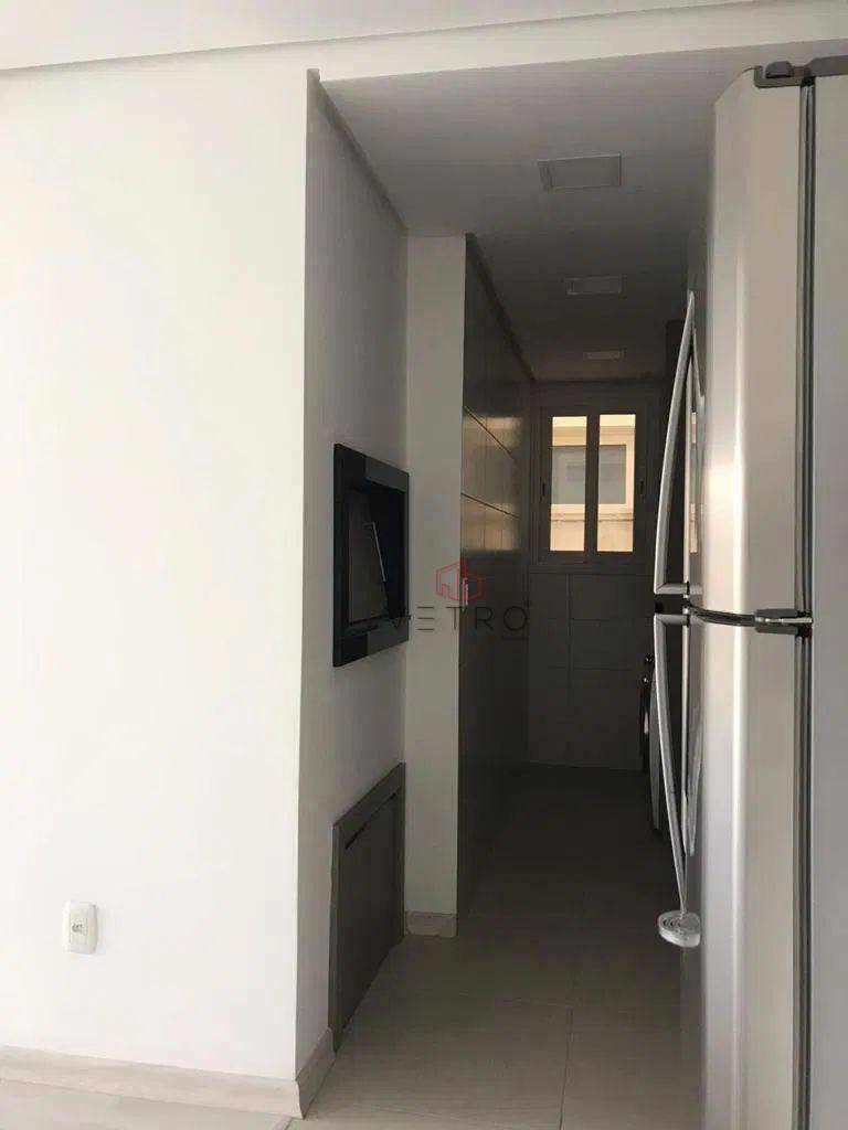 Apartamento à venda com 2 quartos, 73m² - Foto 3