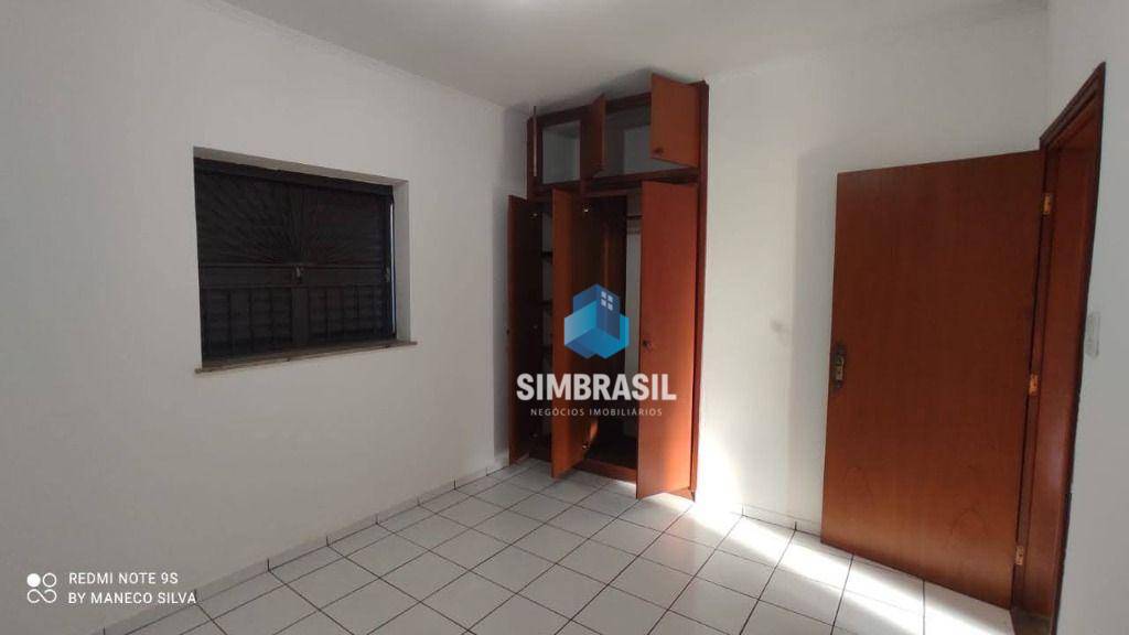 Casa à venda com 3 quartos, 180m² - Foto 17