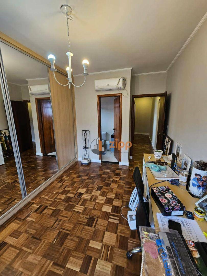 Sobrado à venda com 4 quartos, 210m² - Foto 30