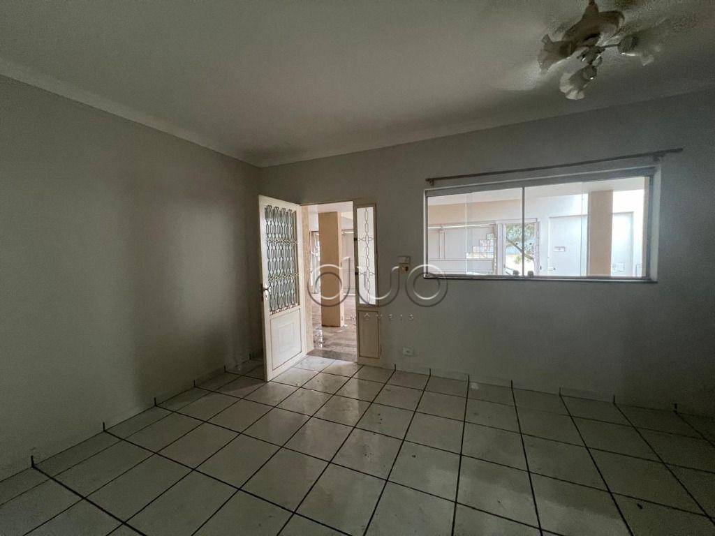 Casa para alugar com 3 quartos, 186m² - Foto 9