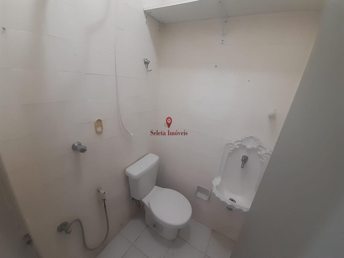 Apartamento à venda com 3 quartos, 170m² - Foto 7