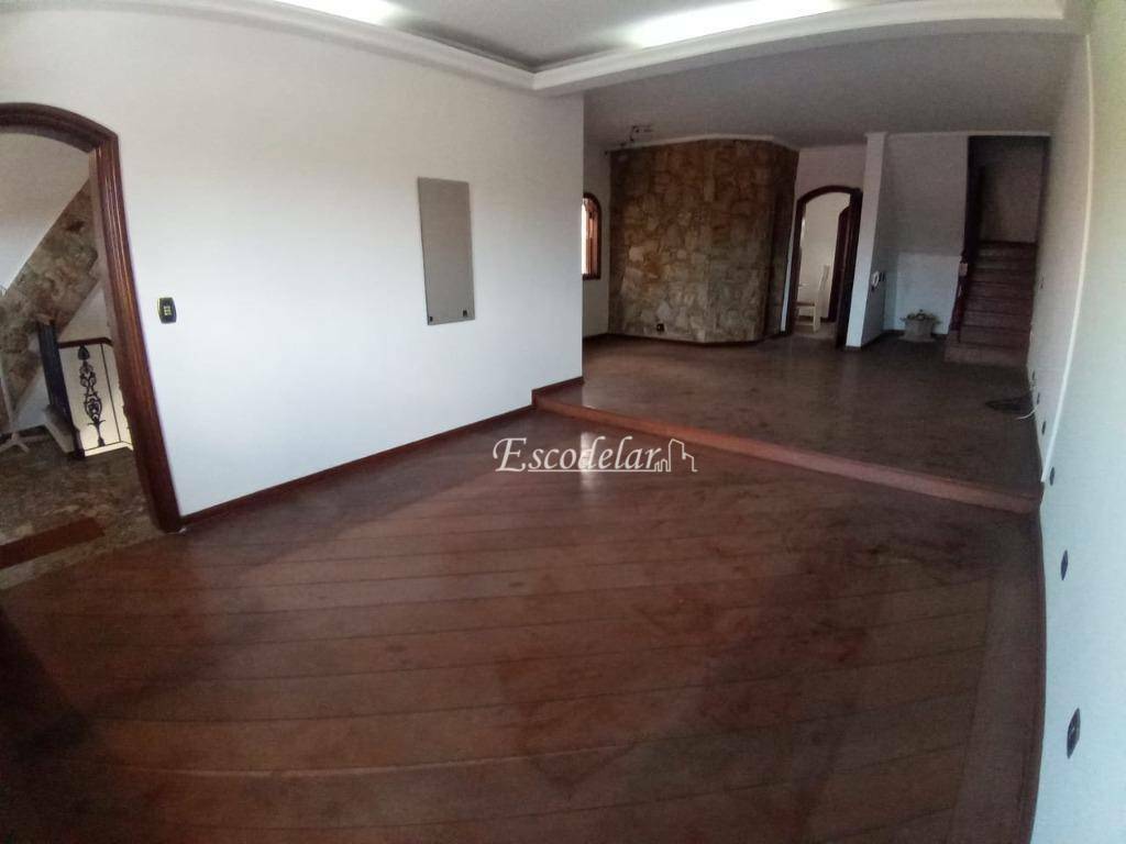 Sobrado à venda com 4 quartos, 450m² - Foto 1