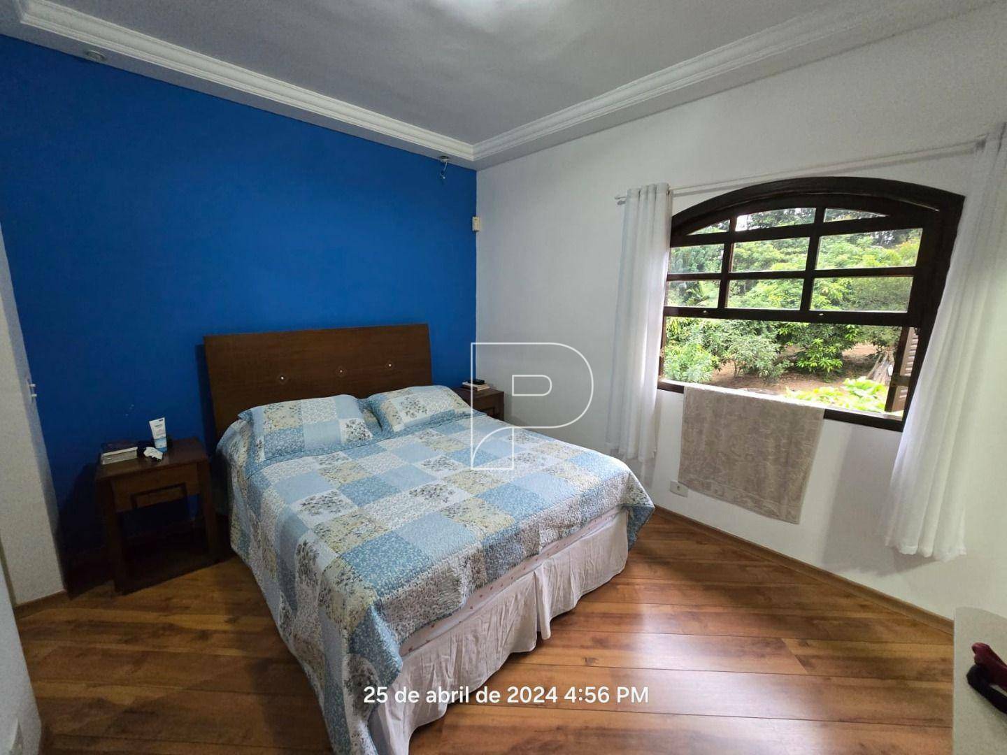 Casa à venda com 3 quartos, 340m² - Foto 25