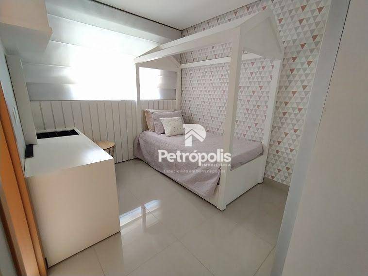 Apartamento à venda com 3 quartos, 166m² - Foto 9