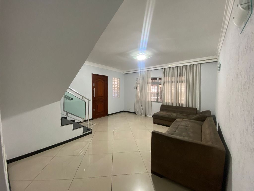 Sobrado à venda e aluguel com 3 quartos, 244m² - Foto 19