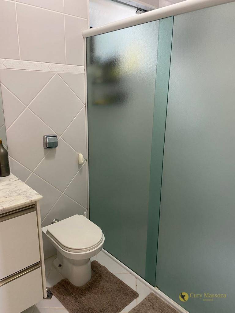Casa à venda com 3 quartos, 230m² - Foto 14