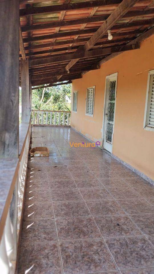 Casa à venda com 3 quartos - Foto 4