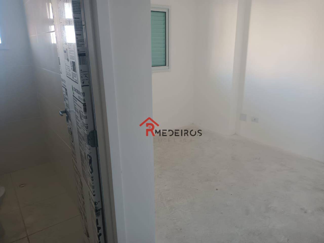 Apartamento à venda com 3 quartos, 117m² - Foto 12