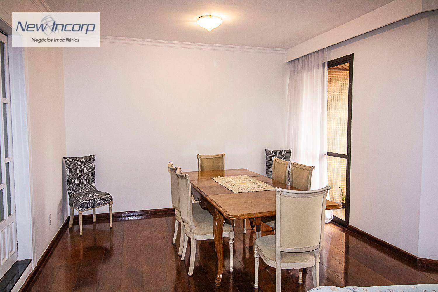 Apartamento à venda com 4 quartos, 188m² - Foto 6