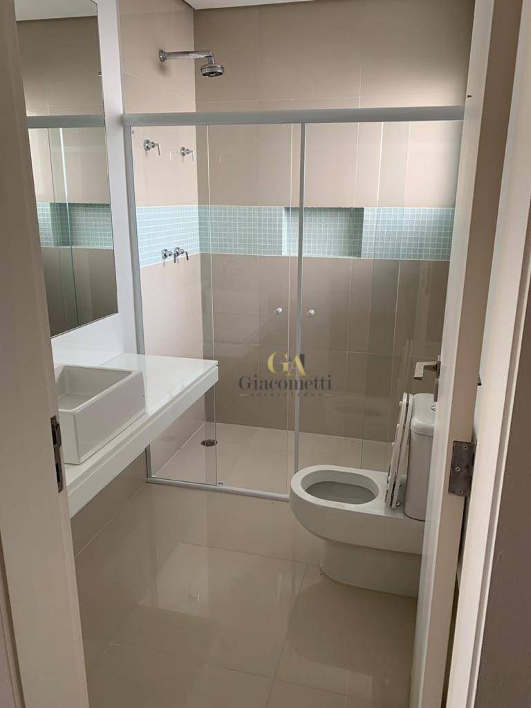 Casa de Condomínio à venda com 4 quartos, 450m² - Foto 28