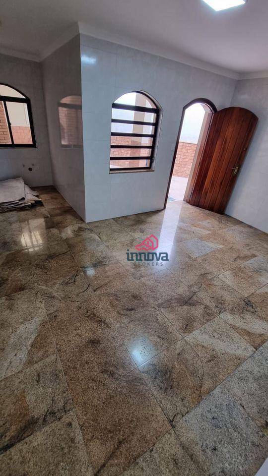 Sobrado à venda com 4 quartos, 219m² - Foto 7