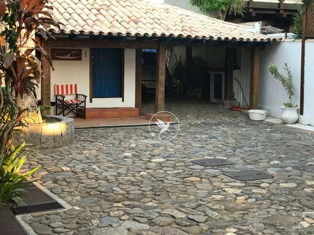 Casa à venda com 7 quartos, 421m² - Foto 32