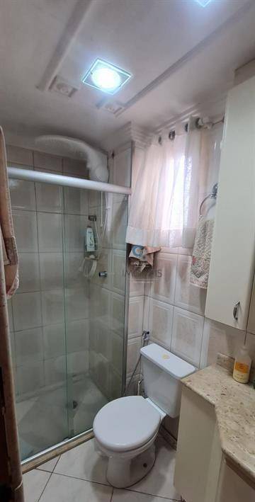 Apartamento à venda com 3 quartos, 74m² - Foto 11