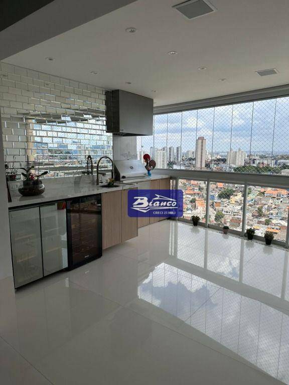 Apartamento à venda com 4 quartos, 185m² - Foto 1