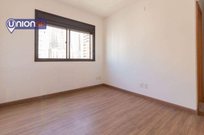 Apartamento à venda com 4 quartos, 207m² - Foto 11