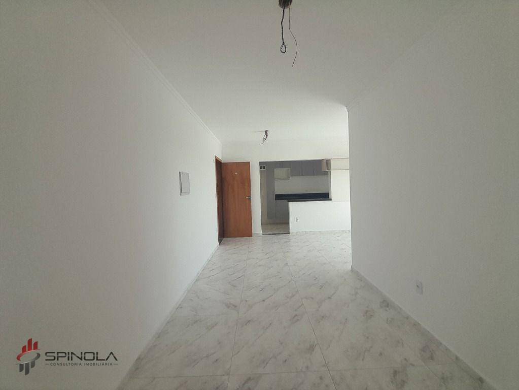 Apartamento à venda com 2 quartos, 79m² - Foto 2